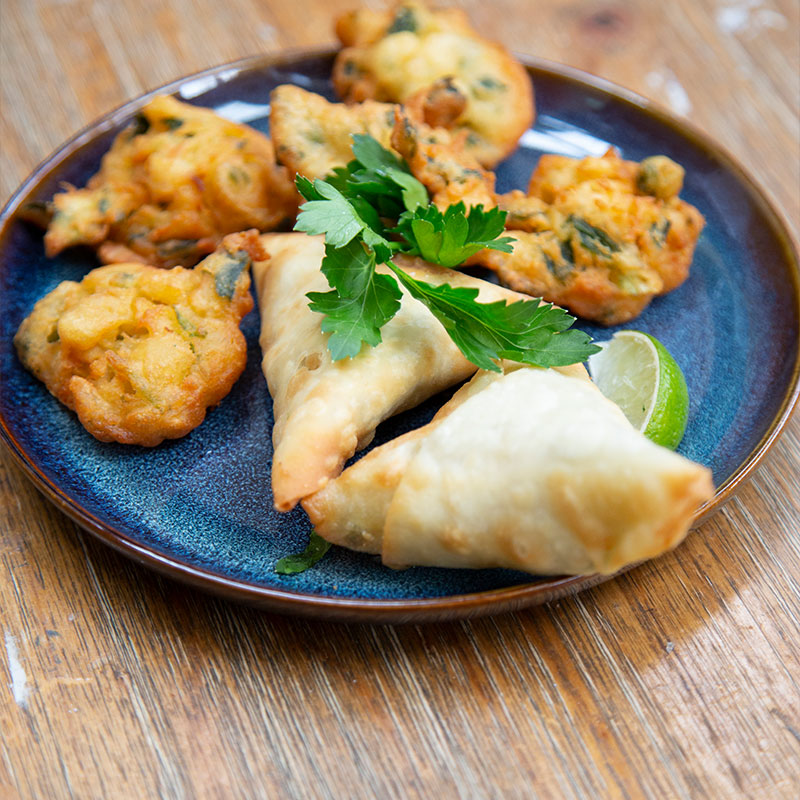  Piatto con pietanze fritte 